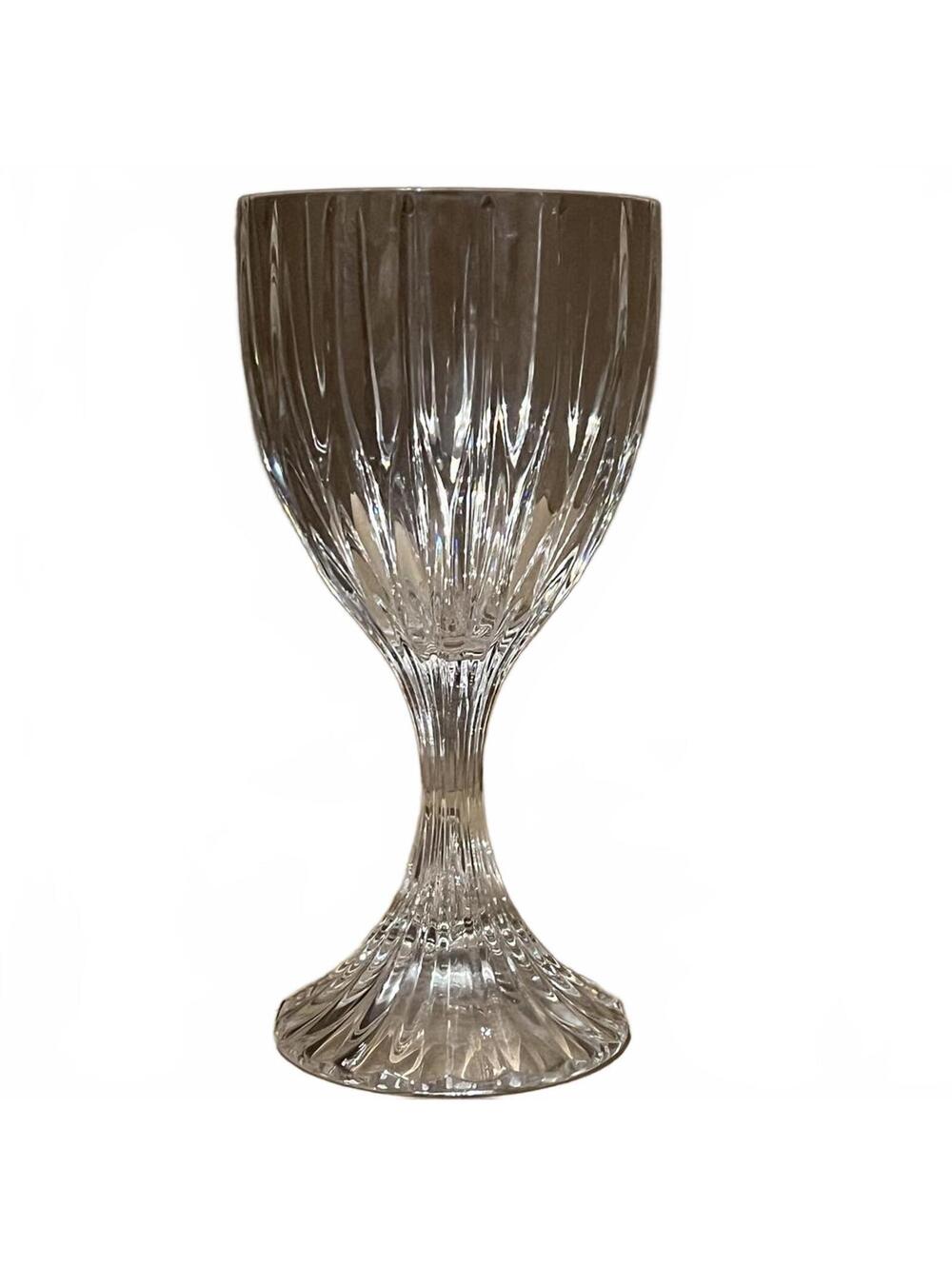 Elegant Clear Cut Crystal Wine Glass